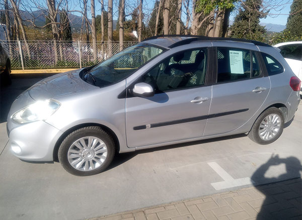 venta-de-auto-Renault-Clio-1.5-DCI-80cv- Tourer