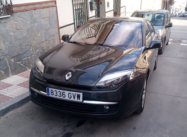 venta-de-auto-Renault-laguna-2.0-DCI-130vv